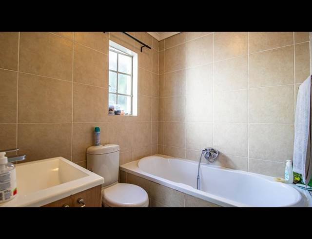 3 BEDROOM DUPLEX FOR SALE IN EDEN GLEN